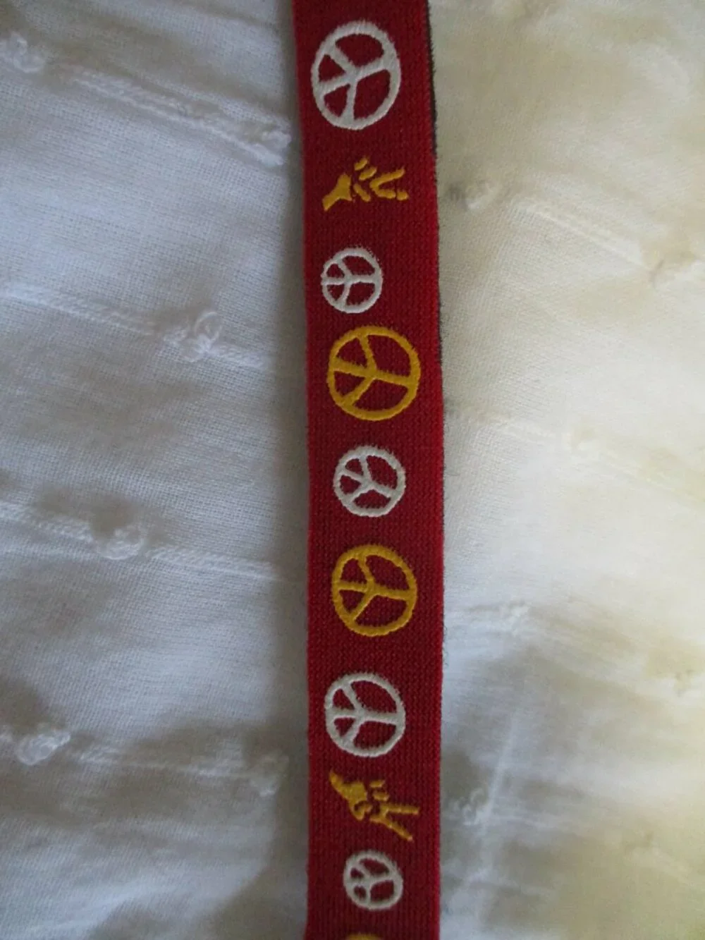Cat collar-Beastie Bands Peace signs